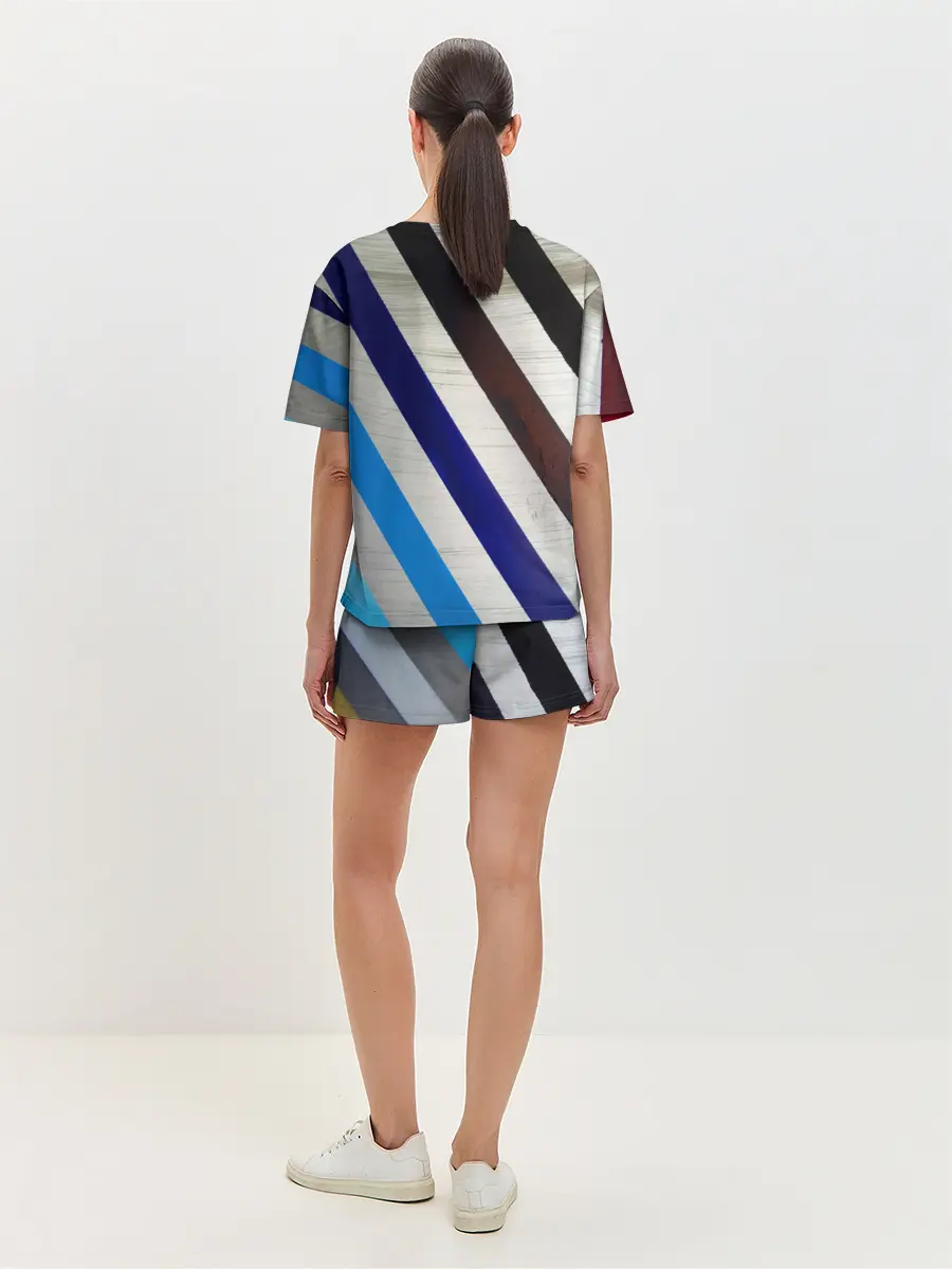 Женская пижама с шортами / Косые линии полосы крупные