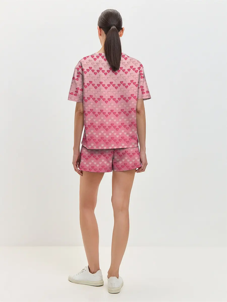 Женская пижама с шортами / узор милые сердца зигзагами