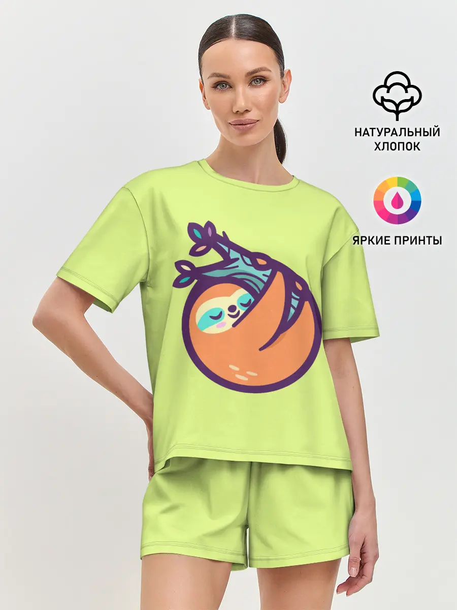 Женская пижама с шортами / Ленивец спит на ветке рисунок