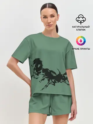 Женская пижама с шортами / черные кони