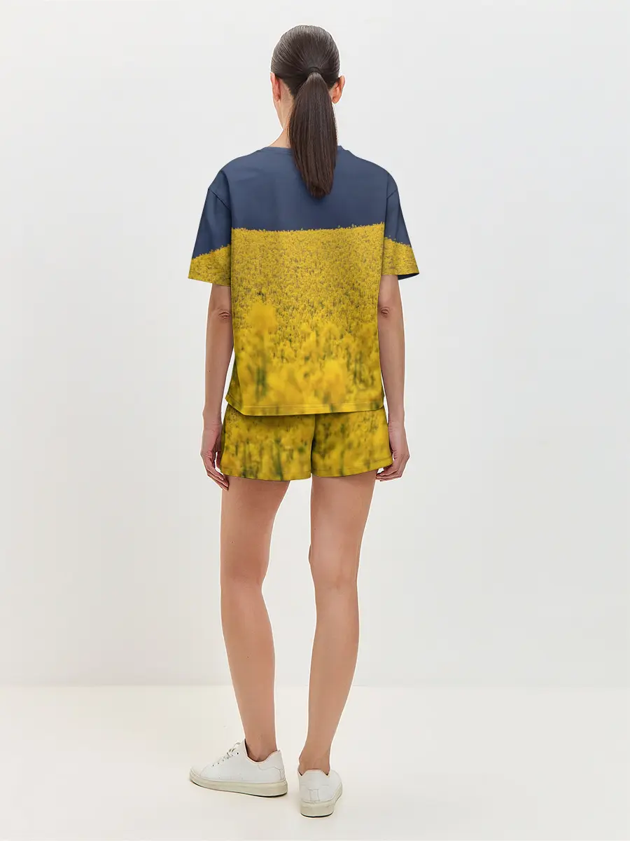 Женская пижама с шортами / Рапсовое поле