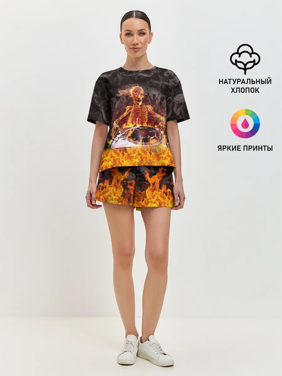 Женская пижама с шортами / Вечеринка у скелетов