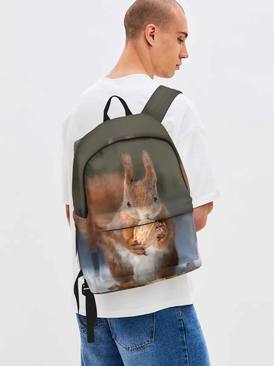 Рюкзак джинсовый / белка с орехом на снегу