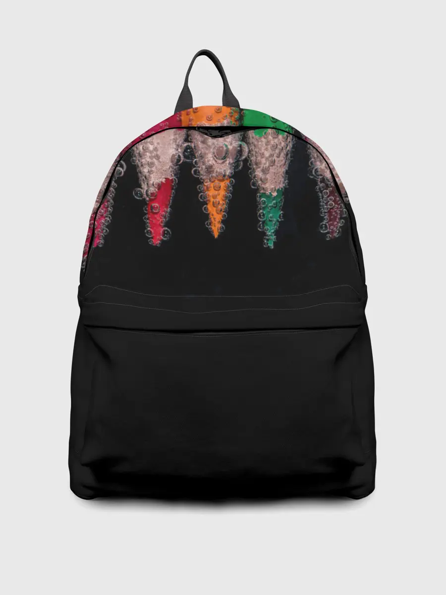 Рюкзак джинсовый / карандаши на черном фоне