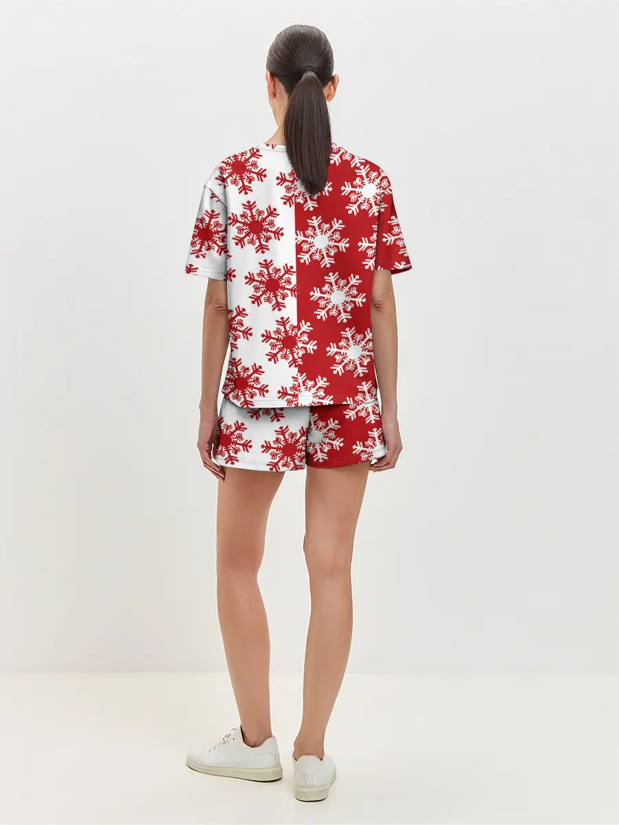 Женская пижама с шортами / Новогодние Снежинки 2022