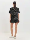 Женская пижама с шортами / Черные розы