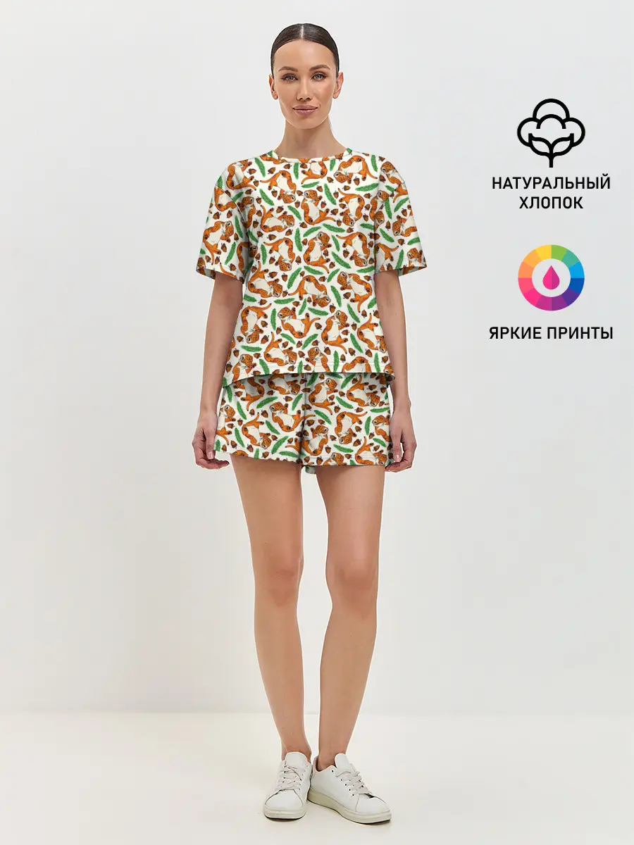 Женская пижама с шортами / Тигрята, еловые ветки и желуди