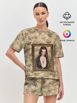 Женская пижама с шортами / Домиано Давид. Портрет на стене