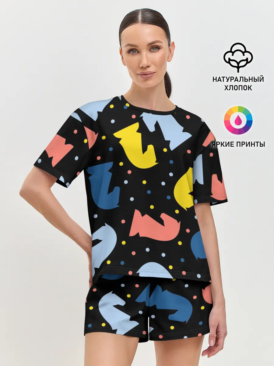 Женская пижама с шортами / Шахматные фигуры цветные