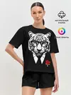 Женская пижама с шортами / Тигр с красной розой