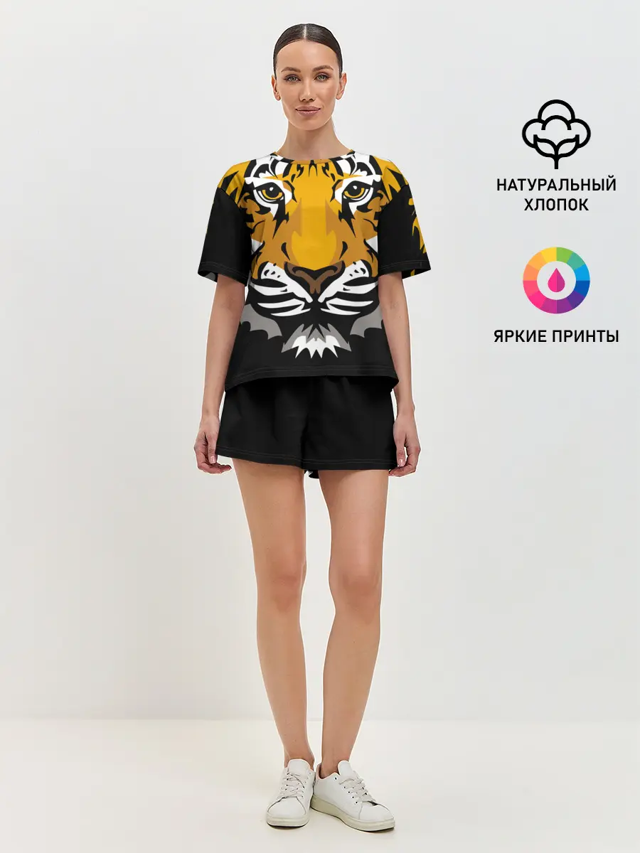 Женская пижама с шортами / Суровый взгляд тигра