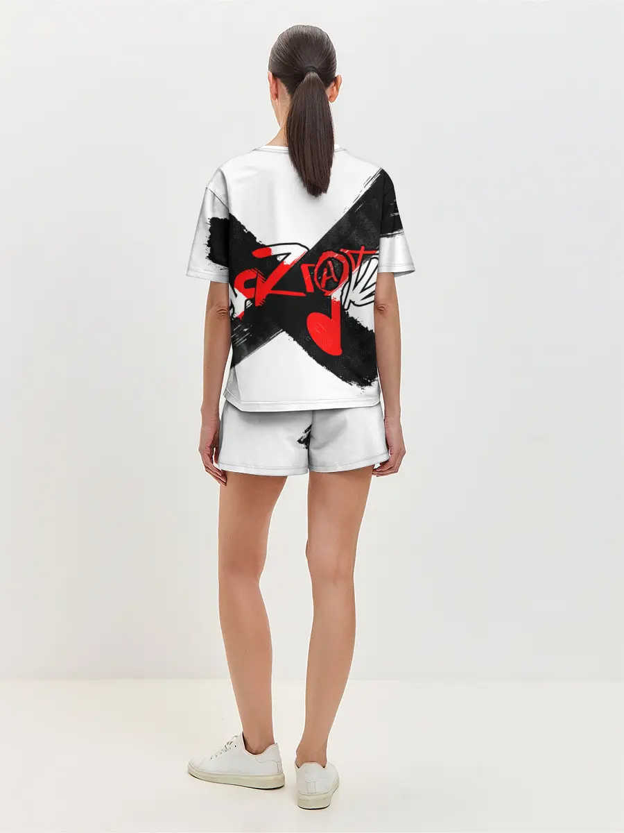 Женская пижама с шортами / МЯZГАТЬ