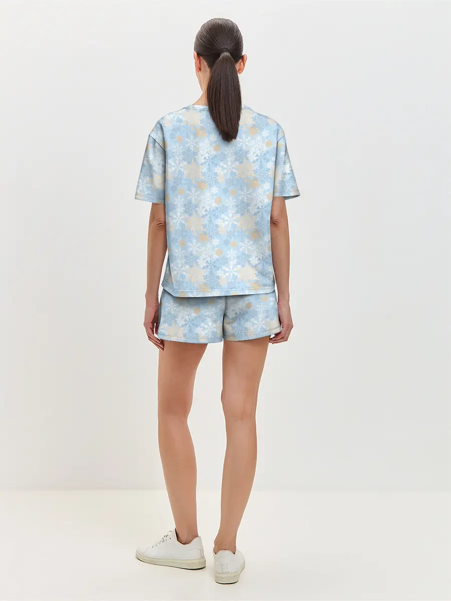 Женская пижама с шортами / Узоры Снежинки