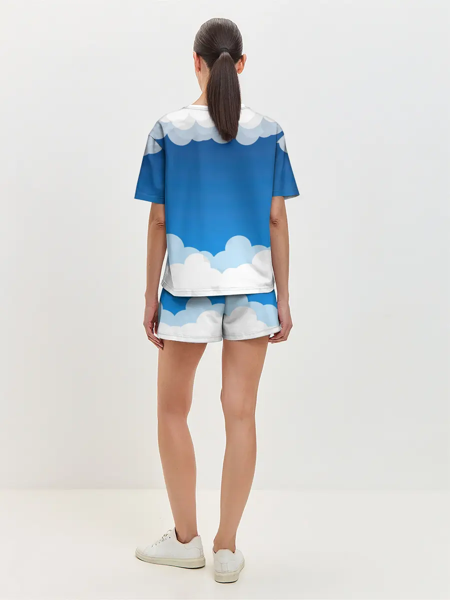 Женская пижама с шортами / Полёт в облаках