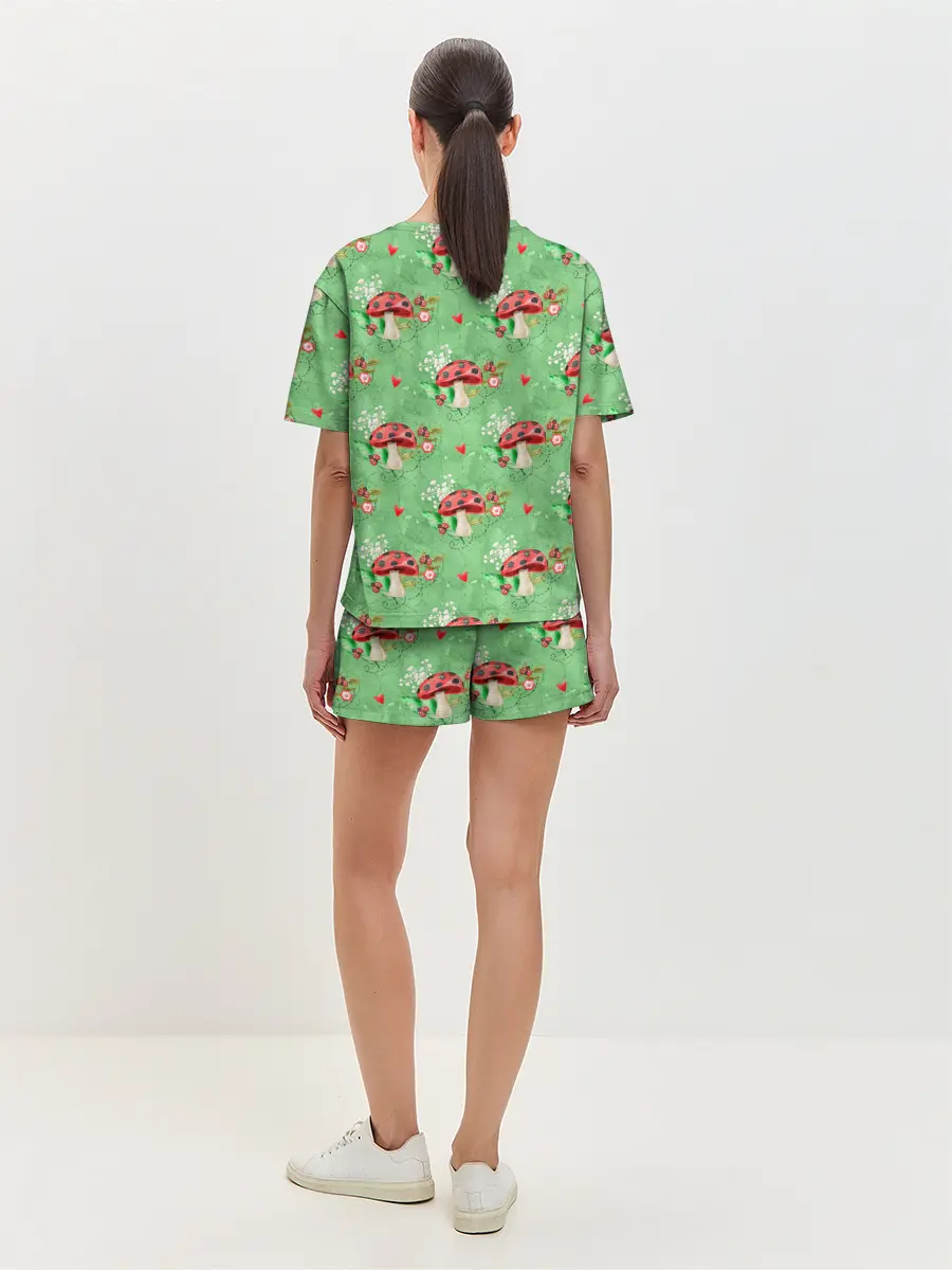 Женская пижама с шортами / Грибы Мухоморы паттерн