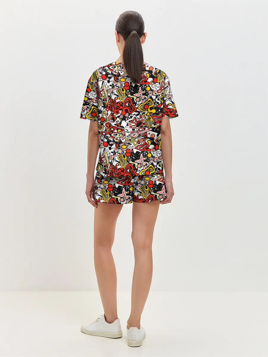 Женская пижама с шортами / Абстрактный разноцветный узор