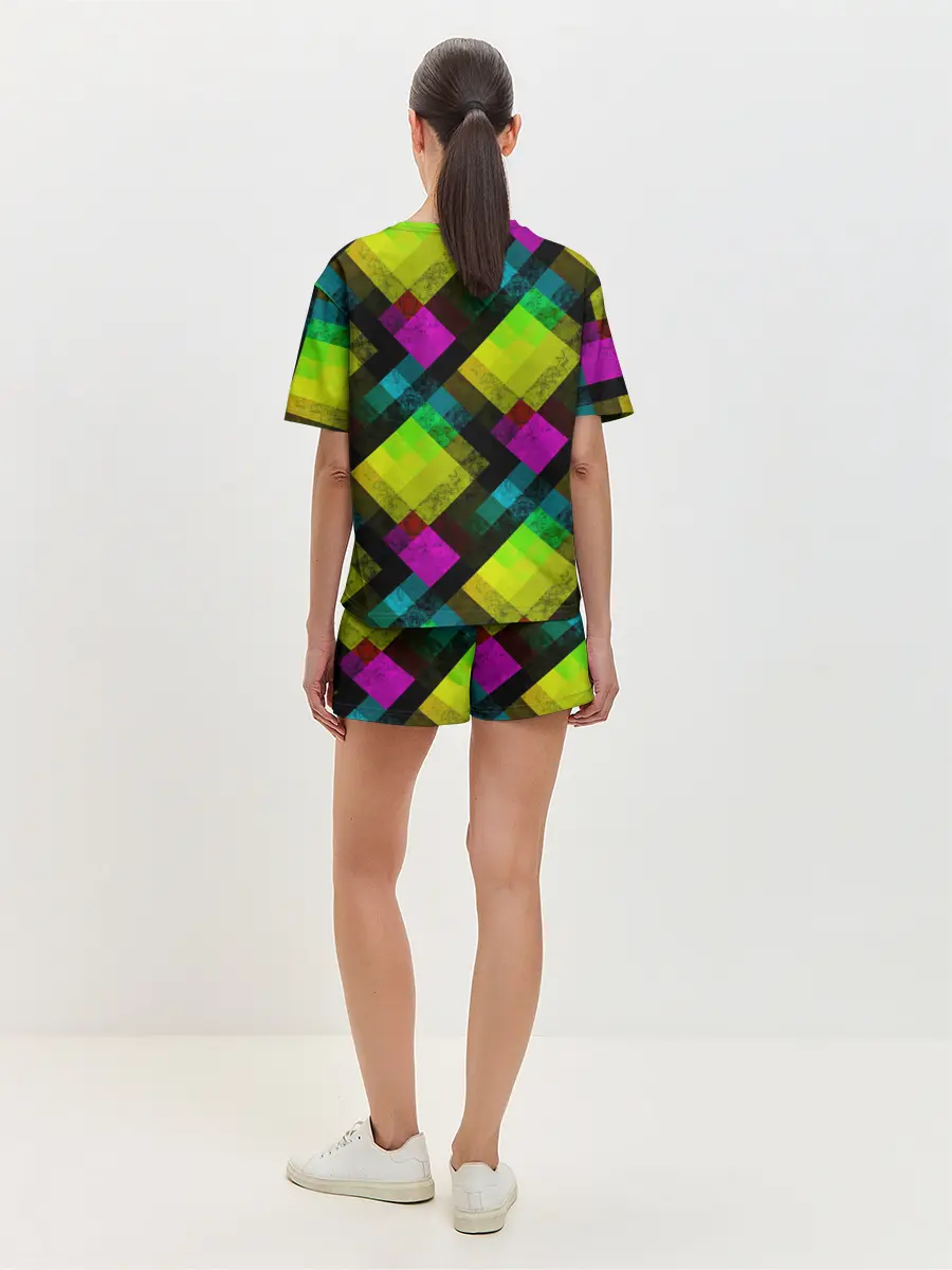 Женская пижама с шортами / Абстрактный разноцветный узор