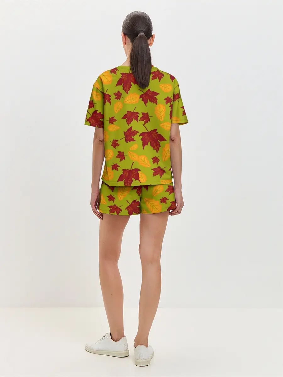 Женская пижама с шортами / осенние листья клён и дуб