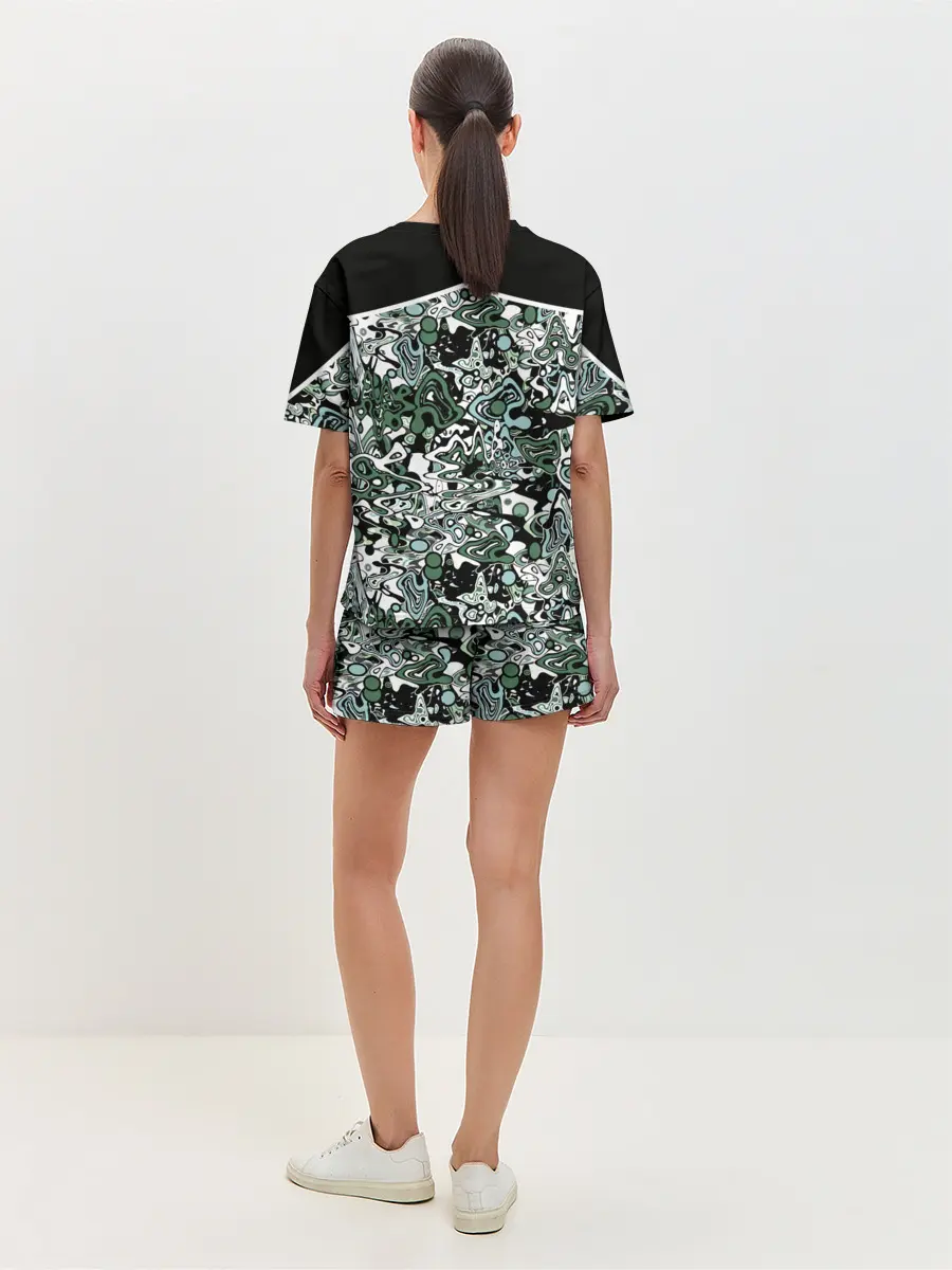 Женская пижама с шортами / Черно-зеленые каракули