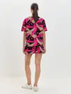 Женская пижама с шортами / Яркий абстрактный узор