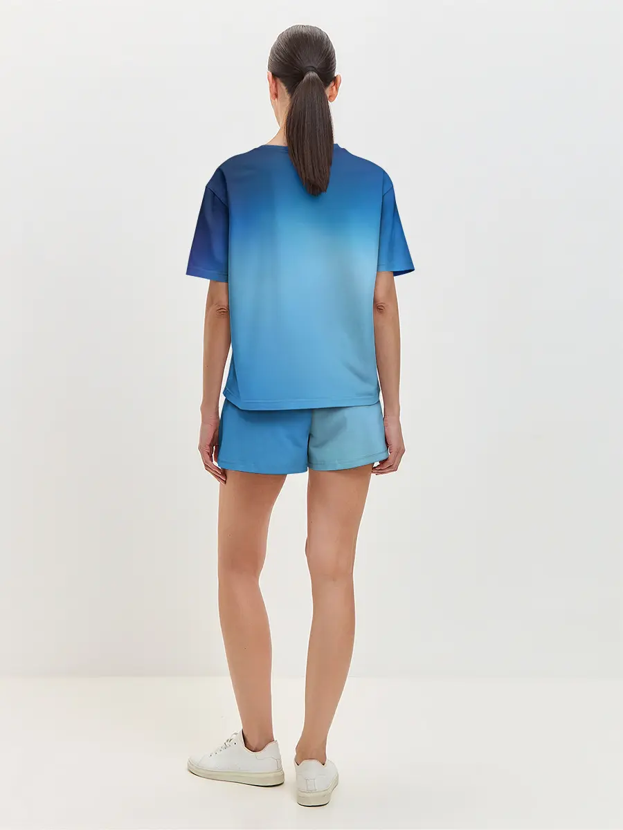 Женская пижама с шортами / Пикник в руках Великана