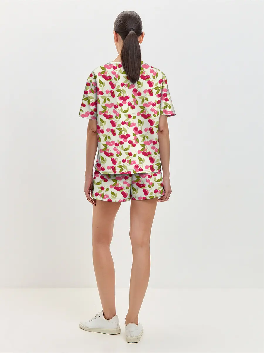 Женская пижама с шортами / Спелая вишня