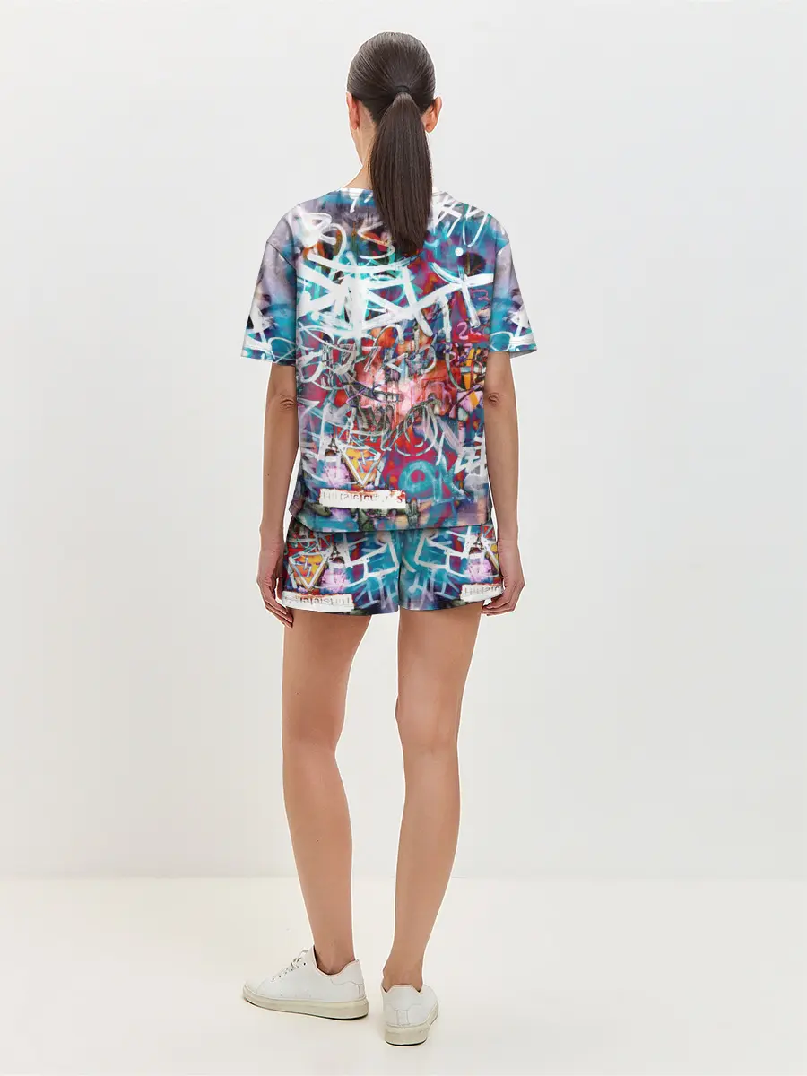 Женская пижама с шортами / Wall graffiti