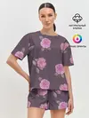 Женская пижама с шортами / Камелии на вишневом фоне