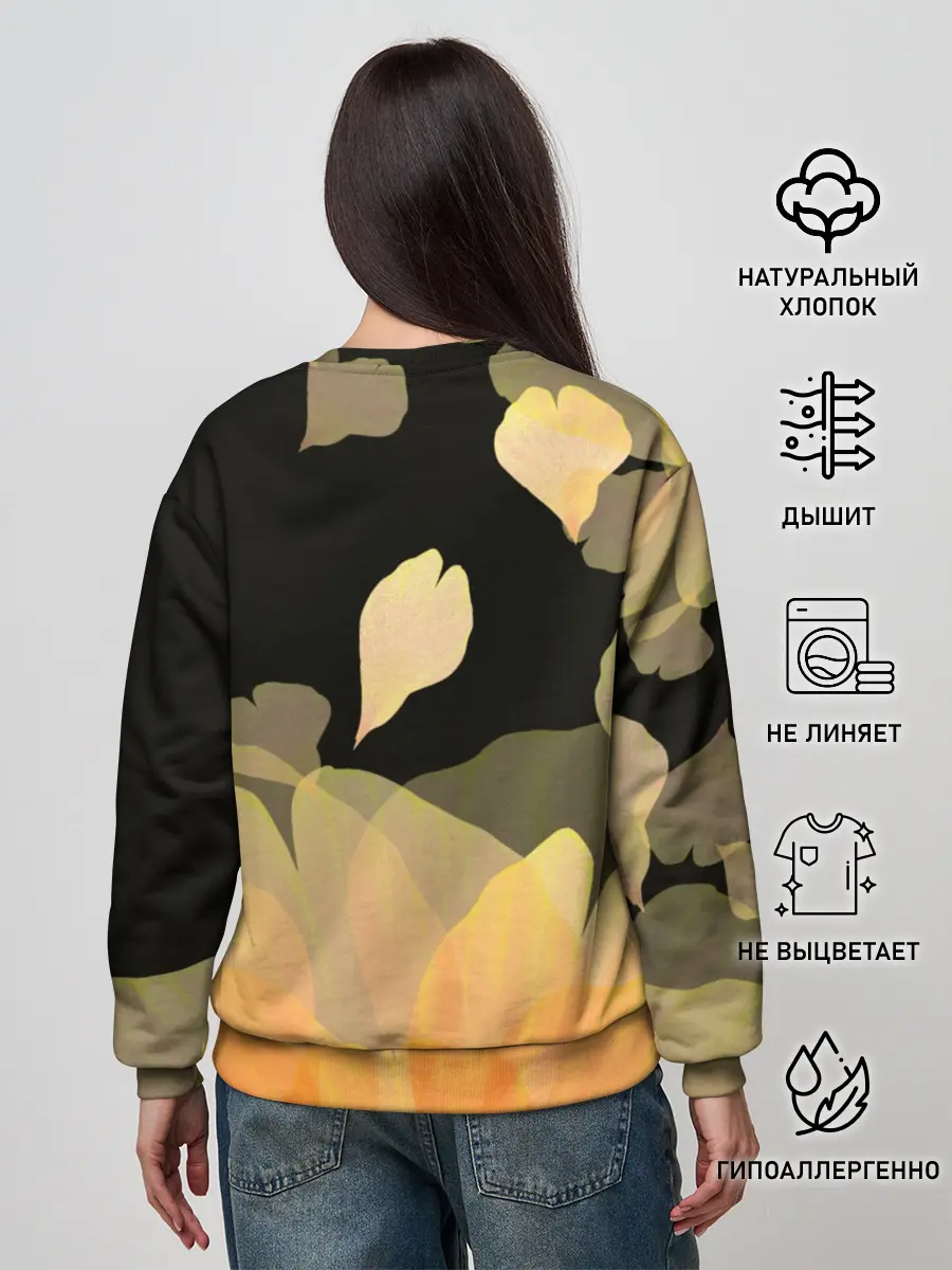 Женский свитшот / Аниме девушка в интересном наряде