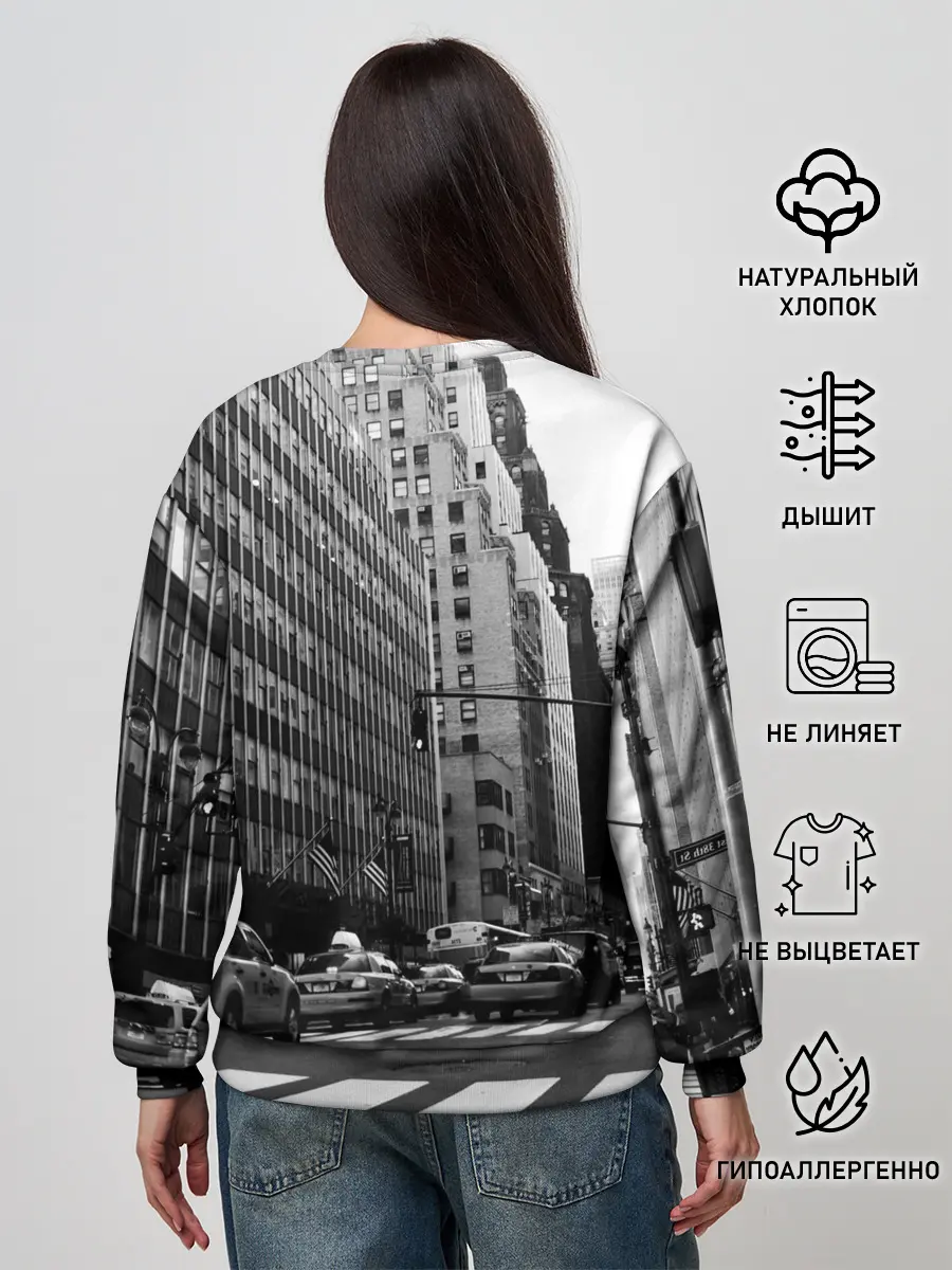 Женский свитшот / Among Us по улицам Нью-Йорка