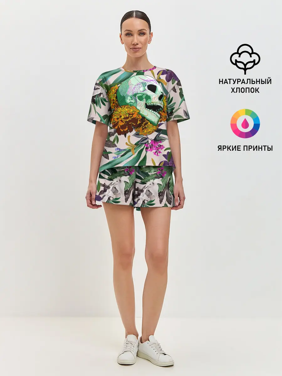 Женская пижама с шортами / Череп в цветах