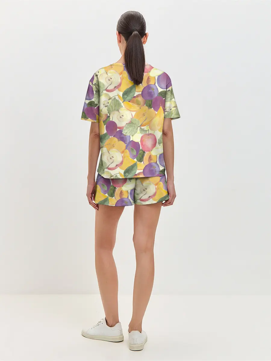 Женская пижама с шортами / Фрукты. Фруктовый сад