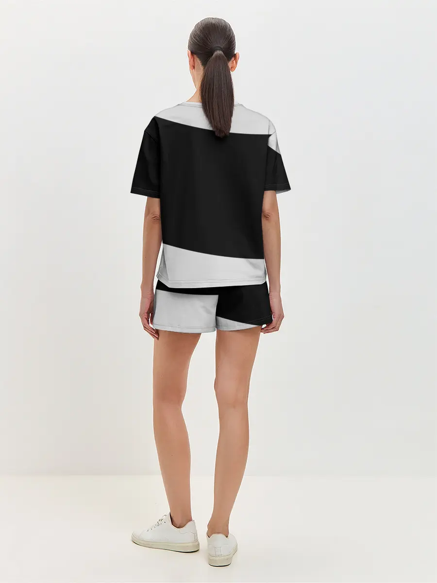 Женская пижама с шортами / Directed by ROBERT B. WEIDE