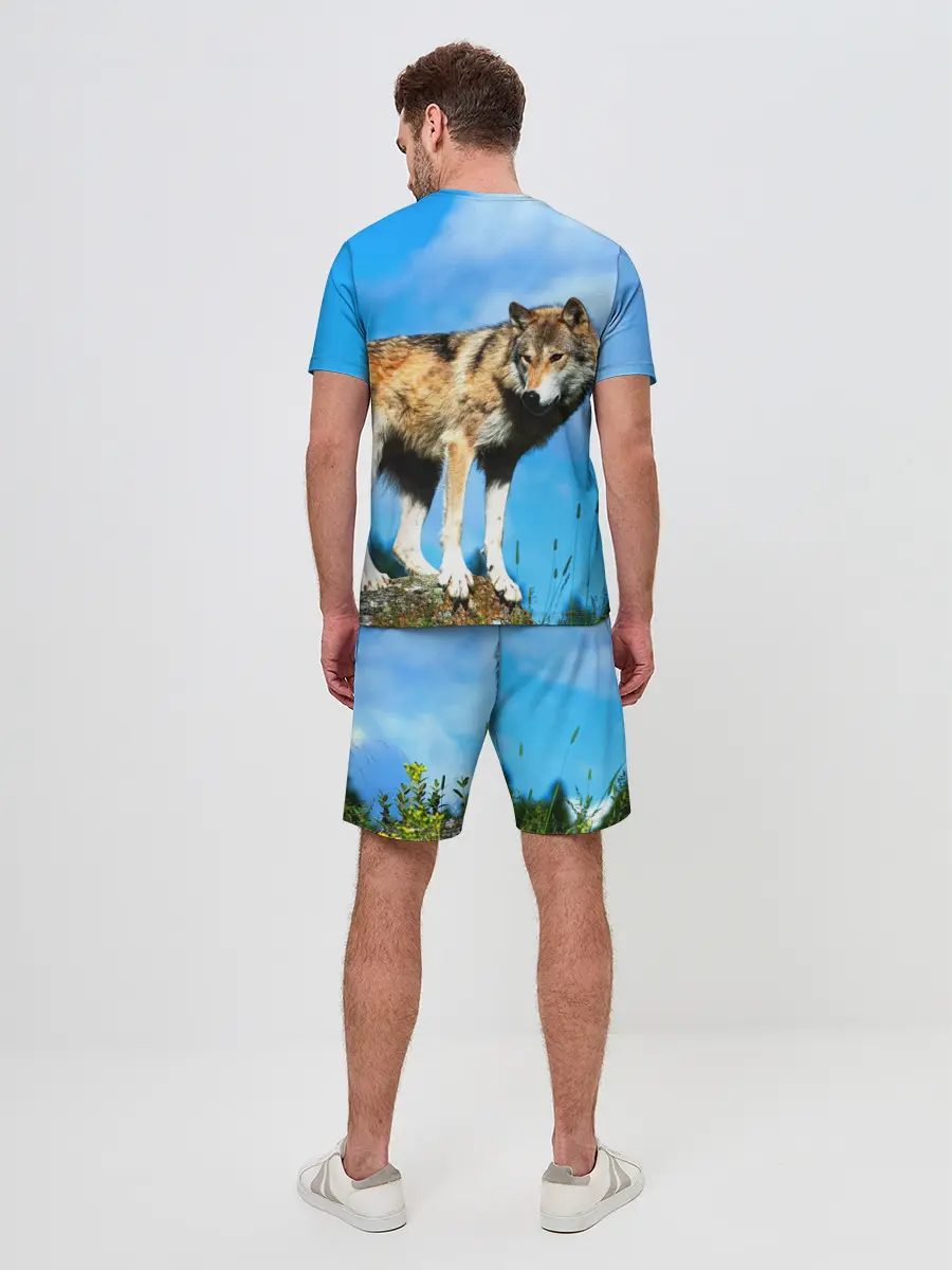 Мужской костюм с шортами / Волк