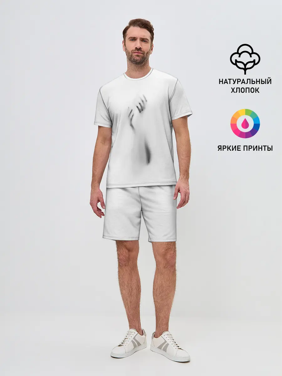 Мужской костюм с шортами / Руки за стеклом