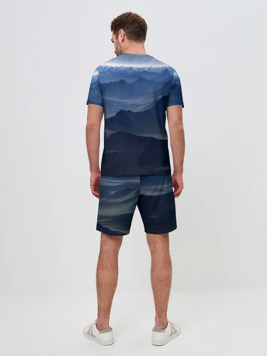 Мужской костюм с шортами / Горный массив