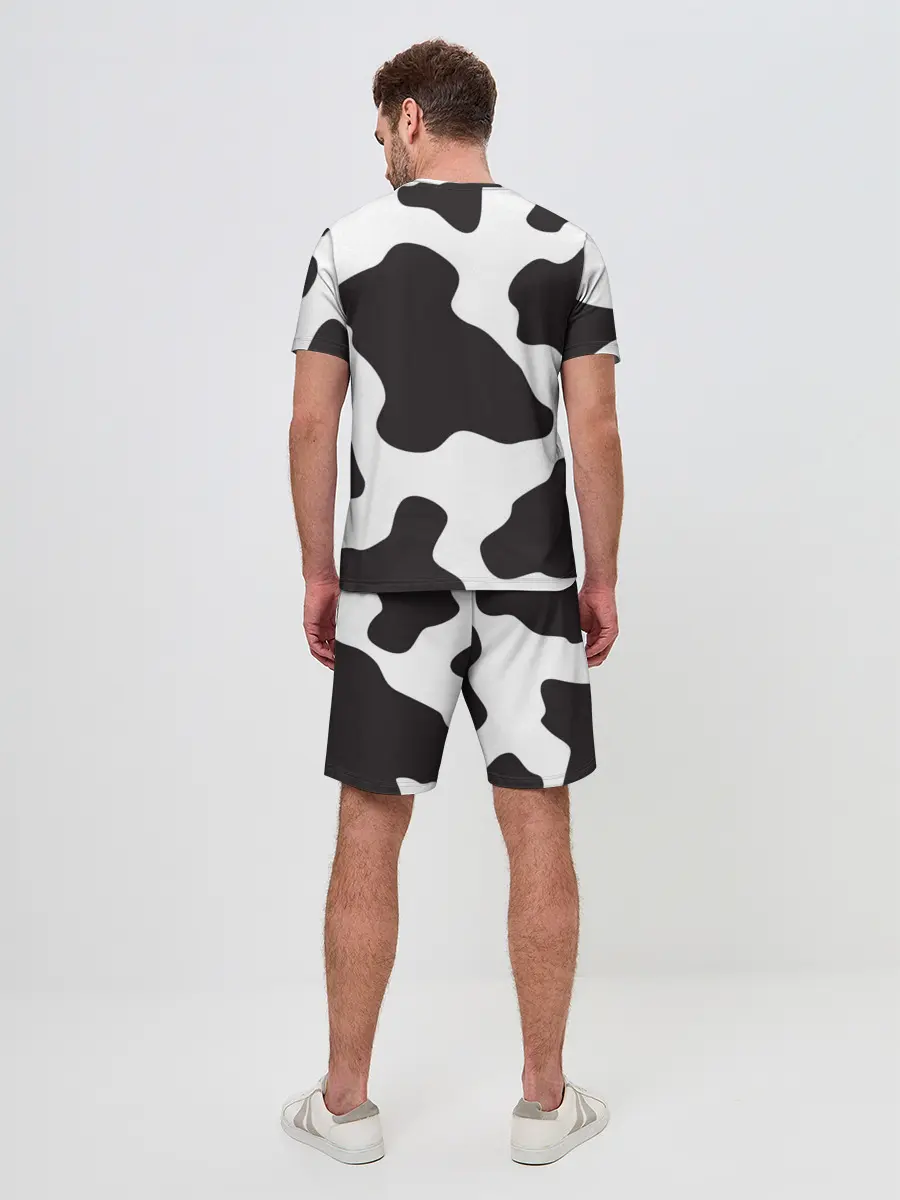 Мужской костюм с шортами / корова