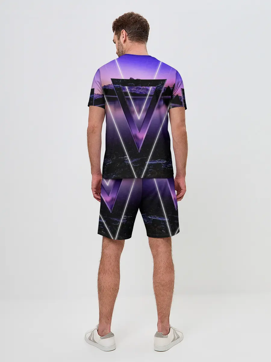 Мужской костюм с шортами / ОЗЕРО