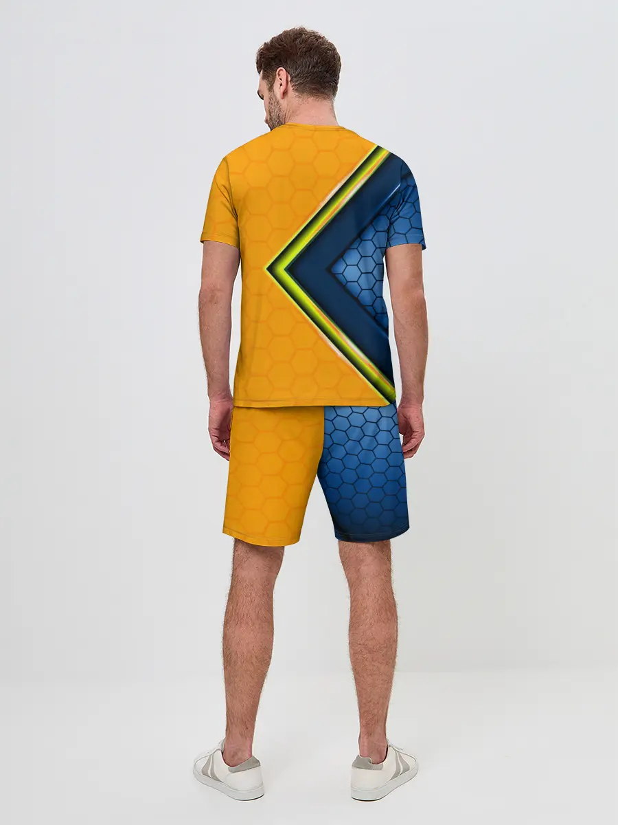 Мужской костюм с шортами / Россия