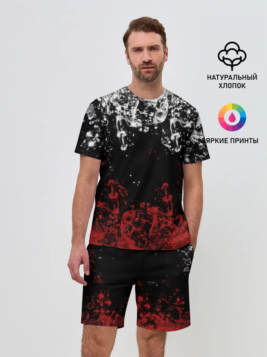 Мужской костюм с шортами / БРЫЗНИ ВОДЫ.