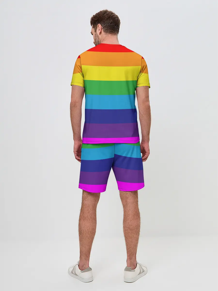 Мужской костюм с шортами / ЦВЕТНЫЕ ЛИНИИ