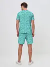 Мужской костюм с шортами / Зеленые птицы летний узор