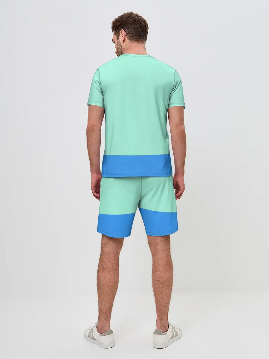 Мужской костюм с шортами / готовка