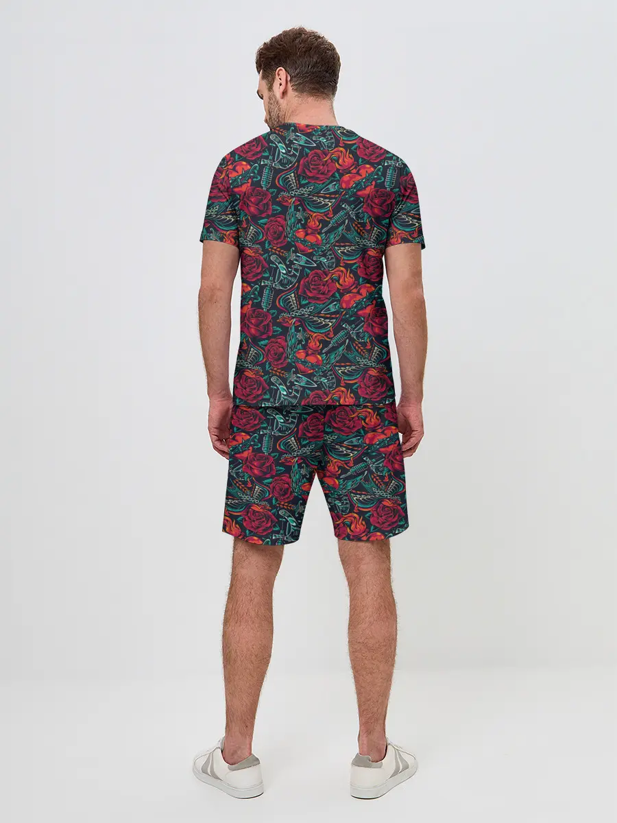 Мужской костюм с шортами / Тату узор розы и машинки