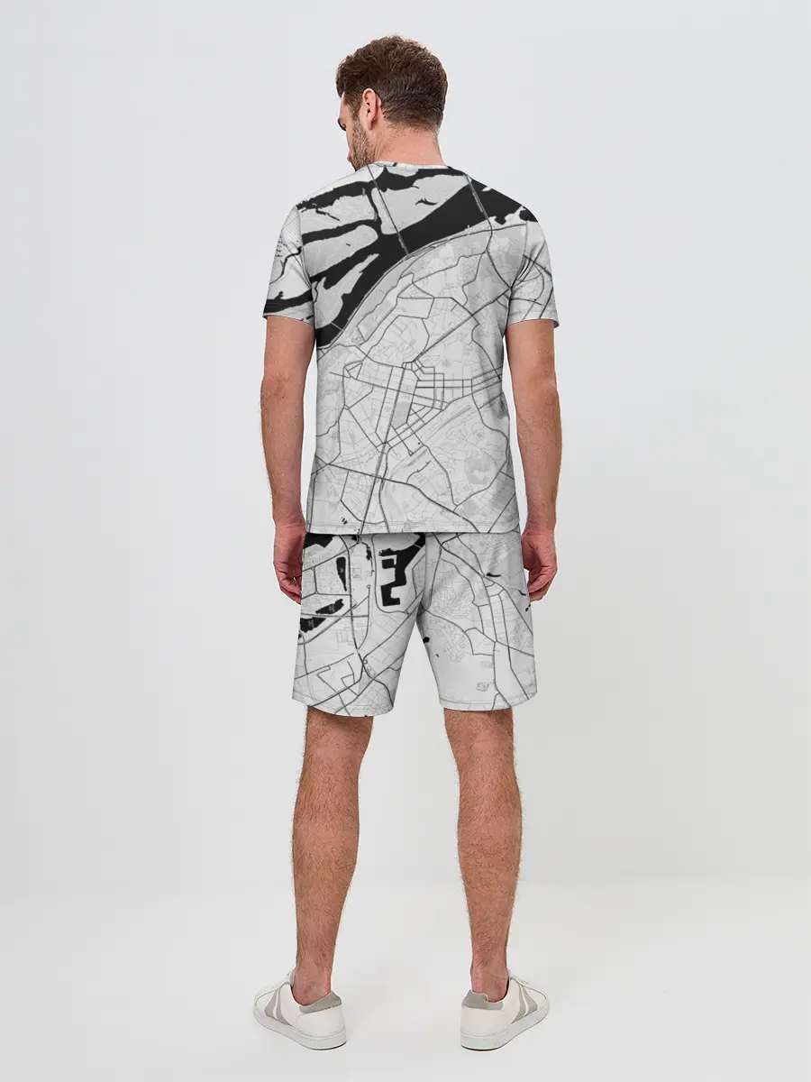 Мужской костюм с шортами / генплан