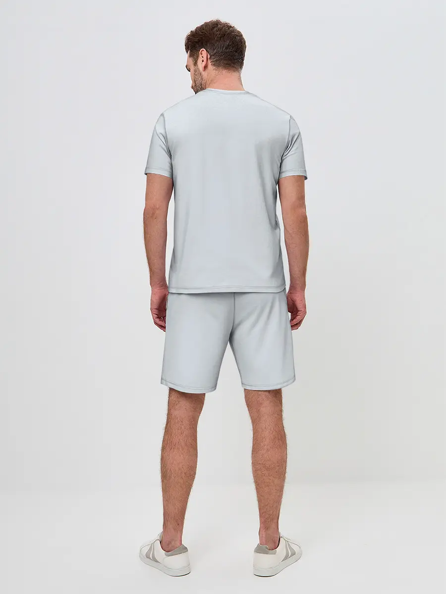 Мужской костюм с шортами / серый котенок