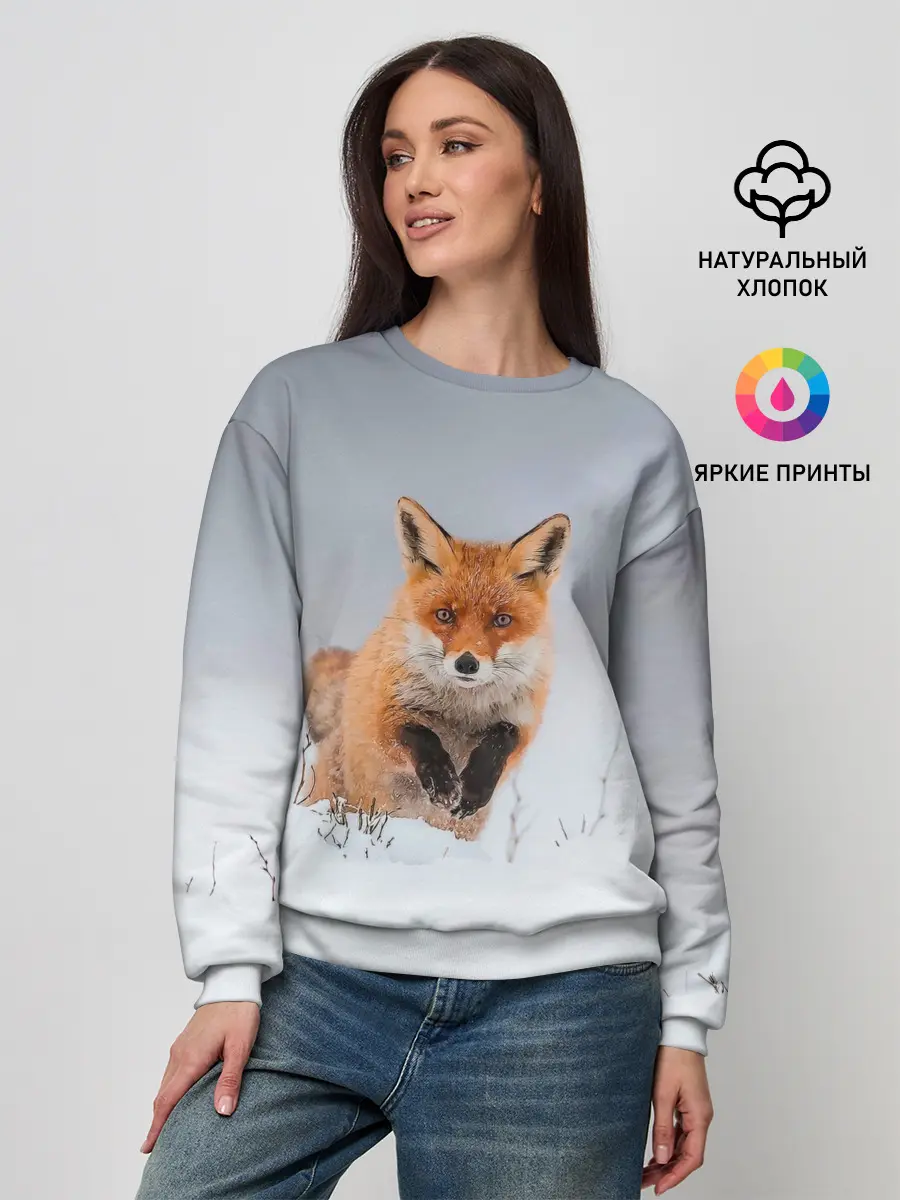 Женский свитшот / Лисица прыгает по снегу