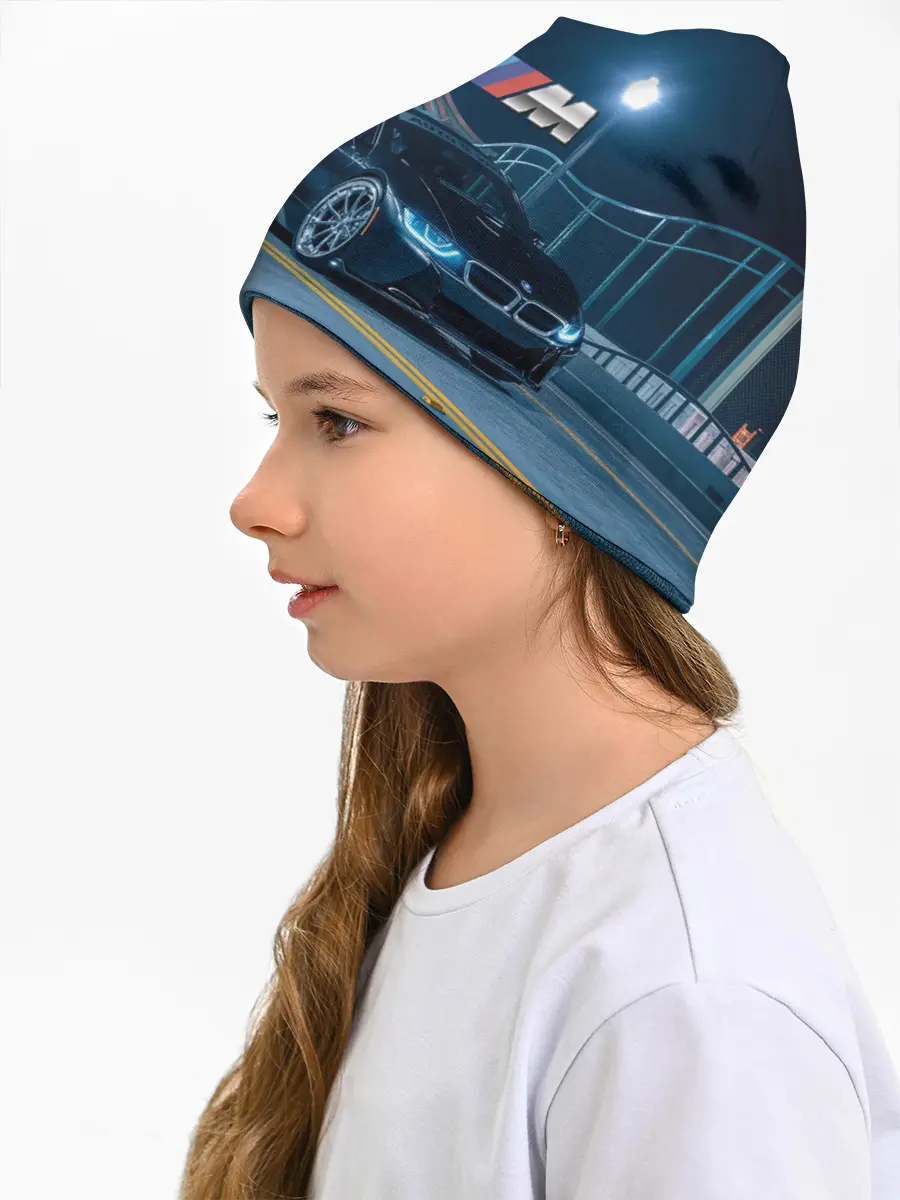 Детская шапка / BMW.