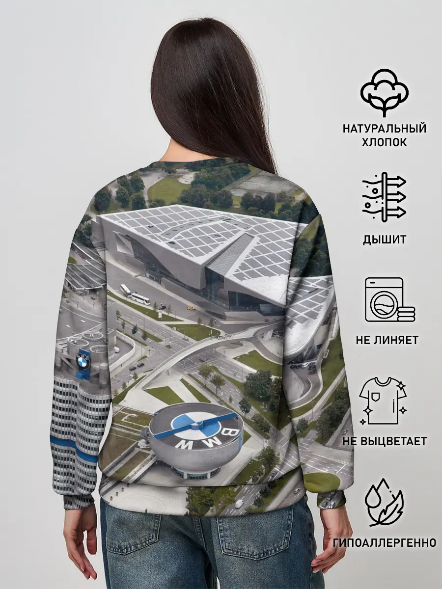 Женский свитшот / BMW city