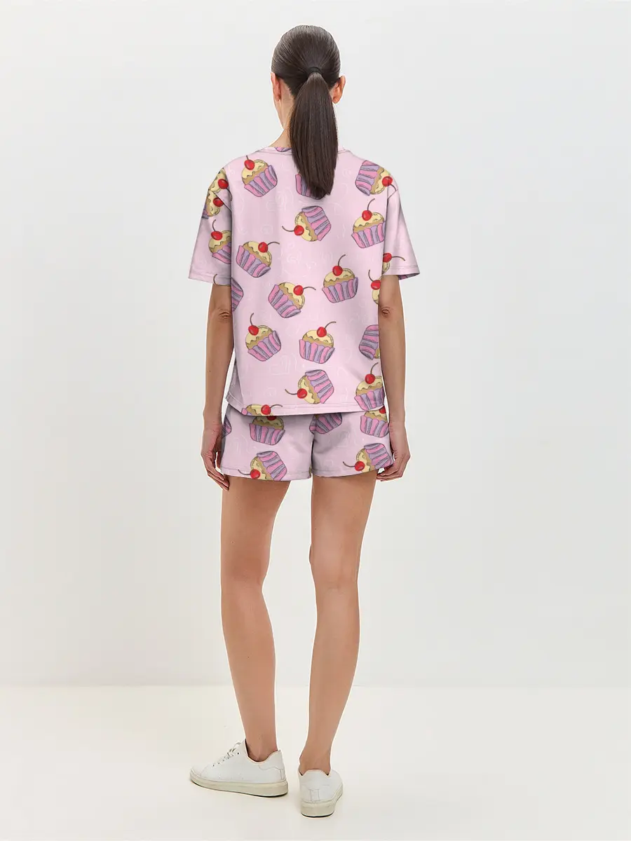 Женская пижама с шортами / Капкейки на розовом